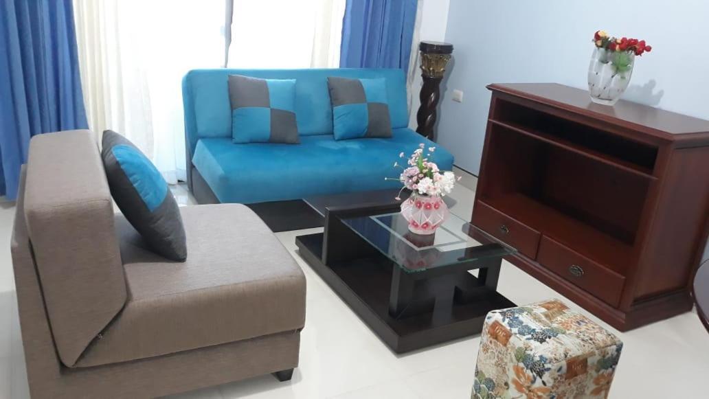 Departamentos Marcecilia De 2 Y 3 Habitaciones En El Centro De Манта Екстериор снимка