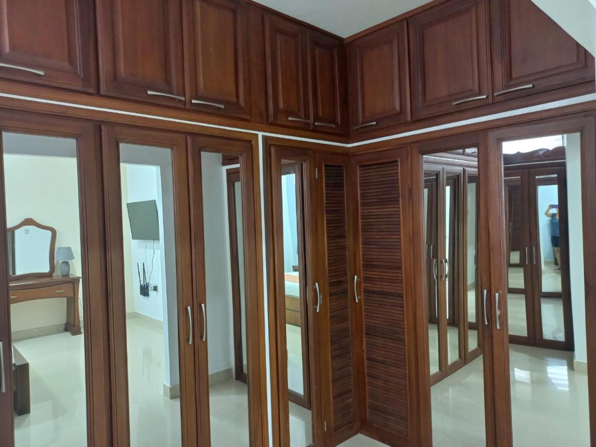 Departamentos Marcecilia De 2 Y 3 Habitaciones En El Centro De Манта Екстериор снимка