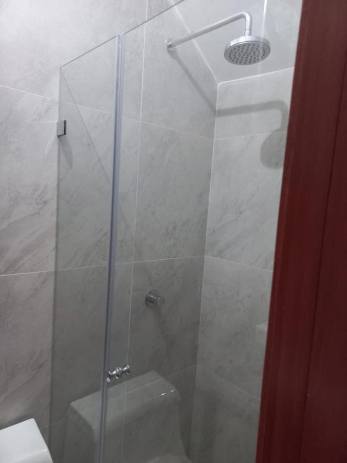 Departamentos Marcecilia De 2 Y 3 Habitaciones En El Centro De Манта Екстериор снимка